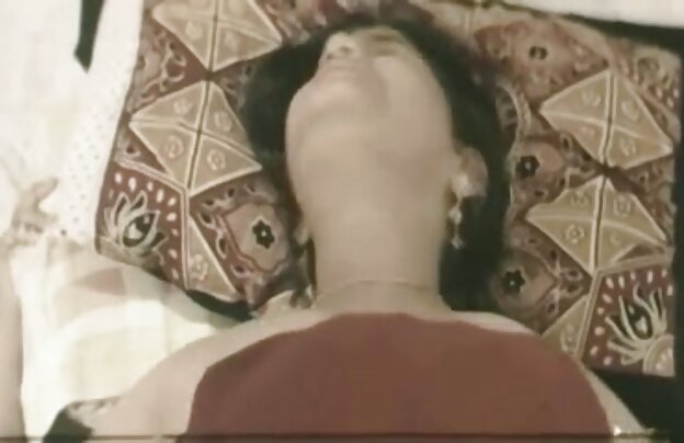 XXX دو عوضی تموم, خیلی, که, سبزه, شروع به مکیدن دیک من پسر سكس كس كون دوست او