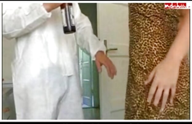 XXX دباغی, دخترک معصوم, ساعت بدن و اغلب عکس متحرک کیرتوکس بازدید از یک ماساژ درمانگر.