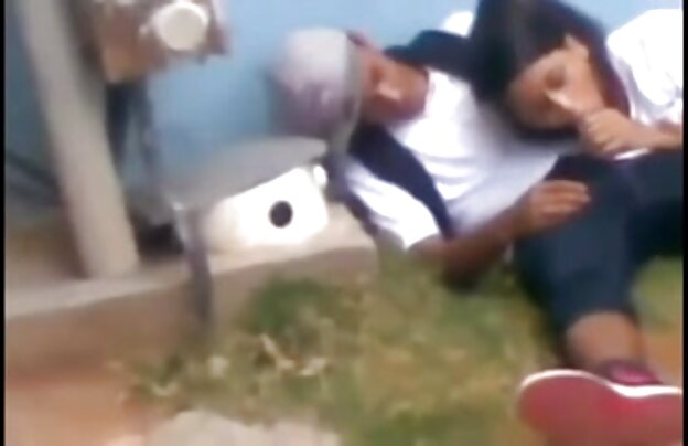 XXX من باربی سه نفری sexکوس